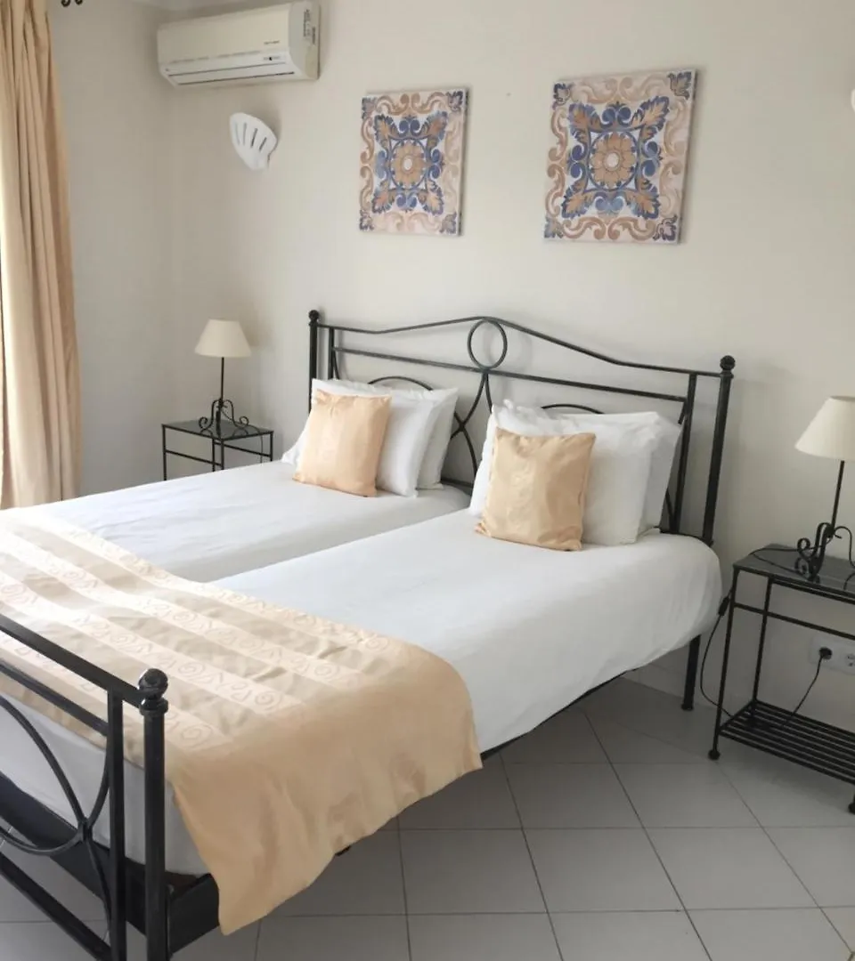 Vale Covo  Casa Oleandro By Flo B&B 포르투갈